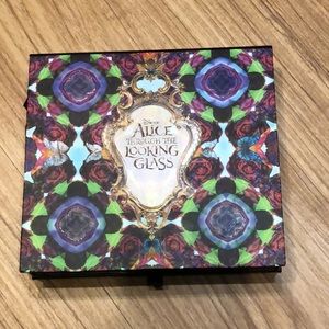 AUTHENTIC DISCONTINUED URBAN DECAY ALICE PALETTE